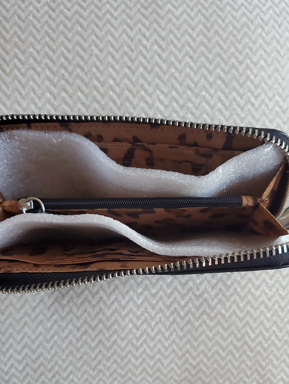 Aimee Kestenberg Leather Stud Wristlet Wallet - Picture 15 of 16